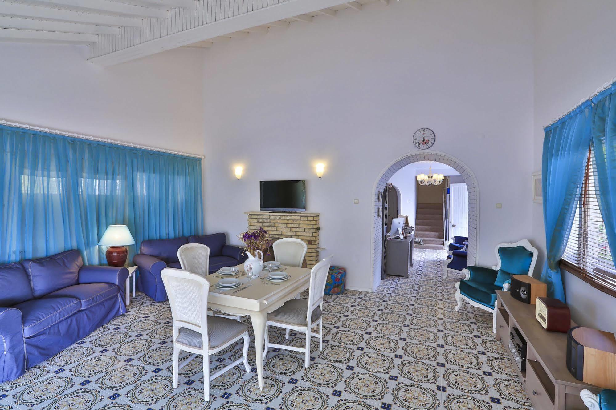 فندق بالاس إليكا Çeşme المظهر الخارجي الصورة